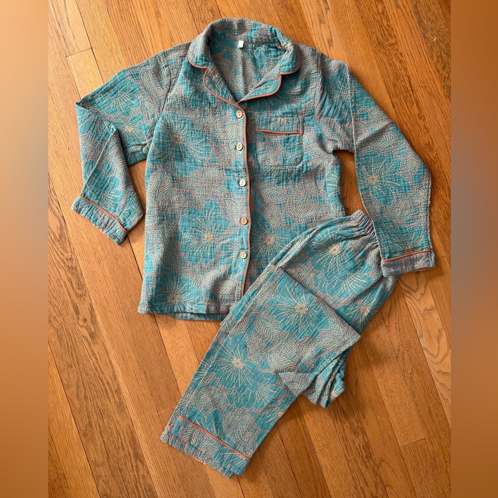 Ownkoti yarn-dyed women’s pajamas
